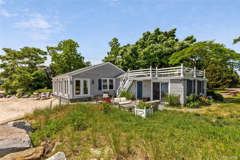 335 Centre Island Road - Photo 21