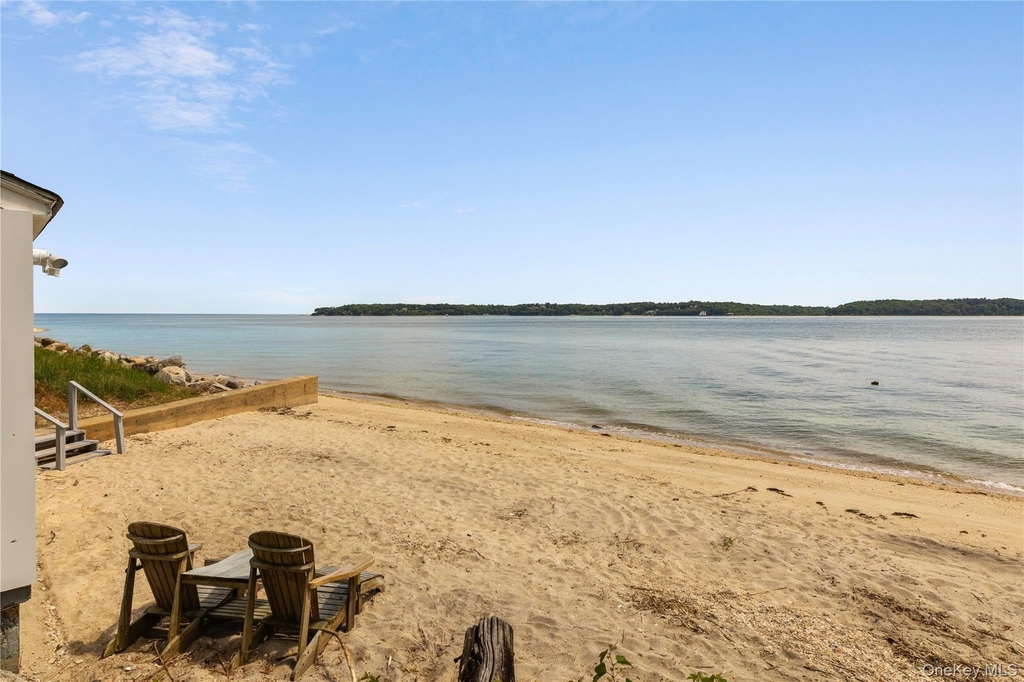 335 Centre Island Road - Photo 23