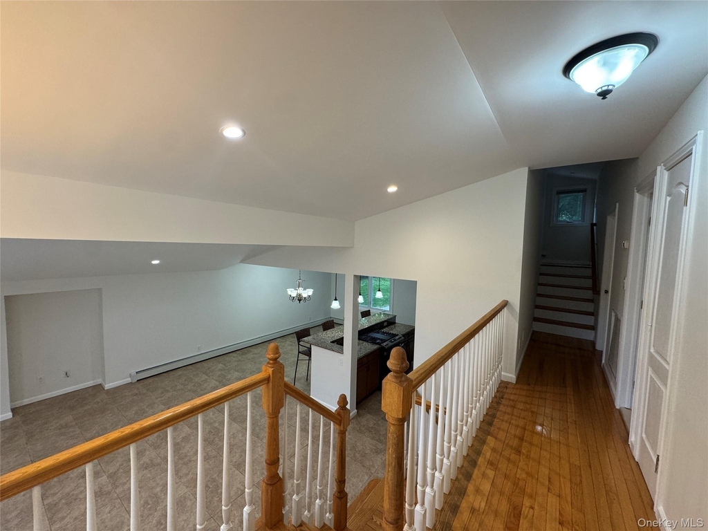 26 Fox Lane - Photo 24