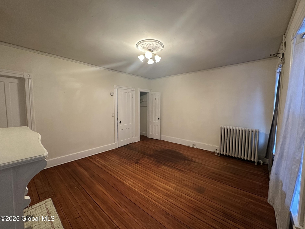 39 S Lake Avenue - Photo 3