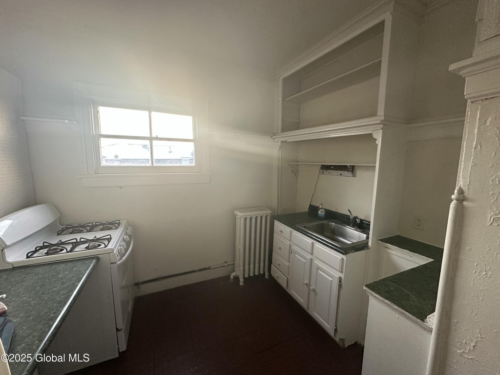 39 S Lake Avenue - Photo 5