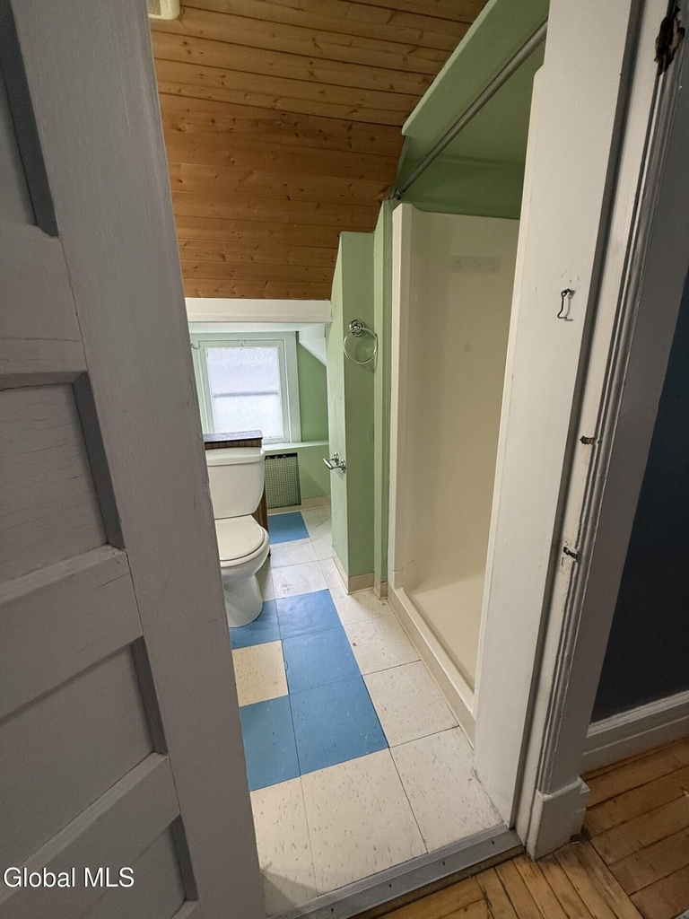 45 Lincoln Avenue - Photo 11