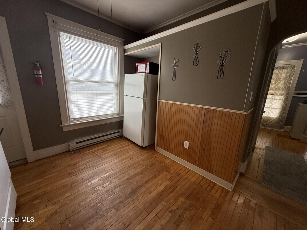 45 Lincoln Avenue - Photo 4