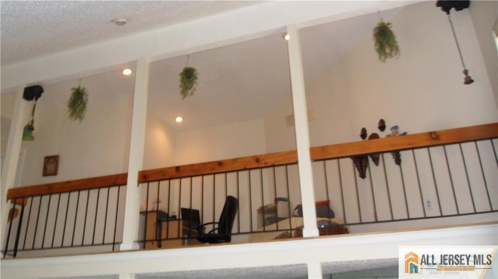 162 Westgate Drive - Photo 8