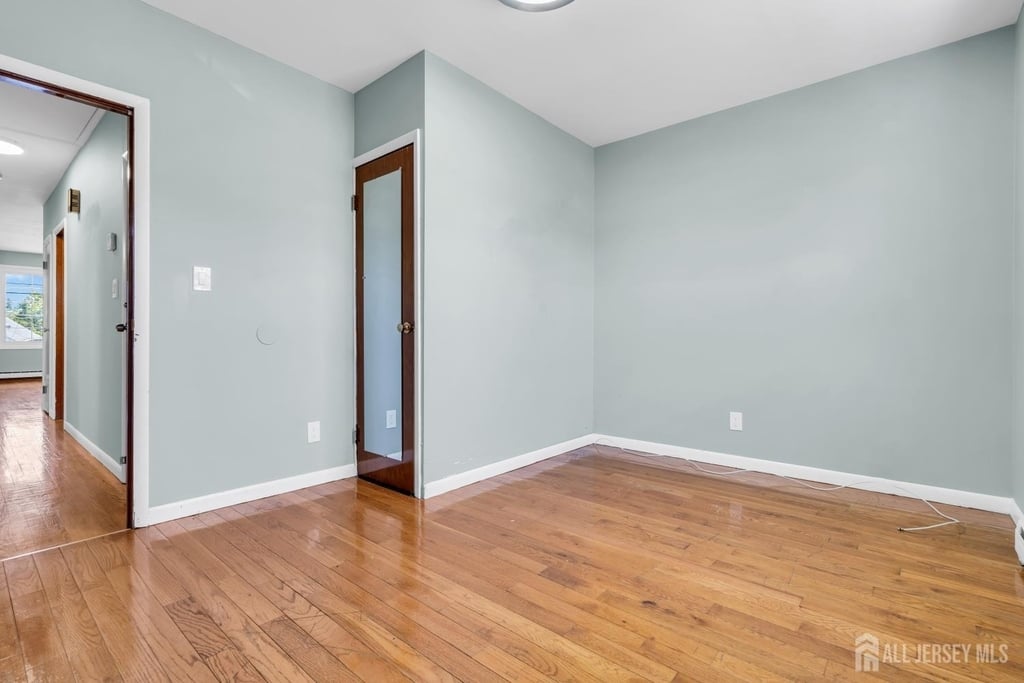 287 E Smith Street E - Photo 13