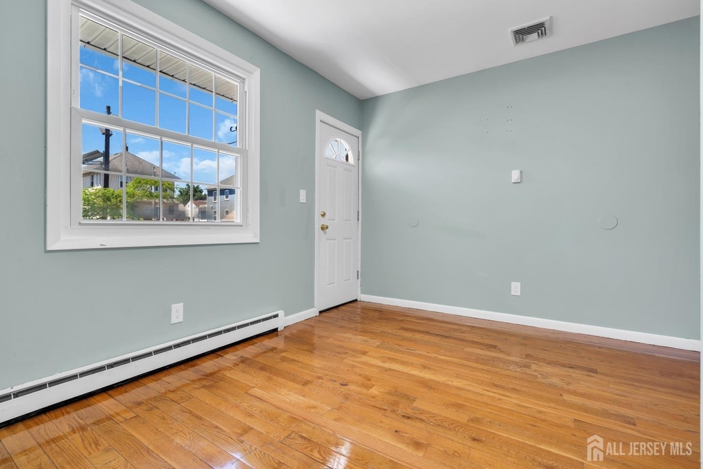287 E Smith Street E - Photo 11