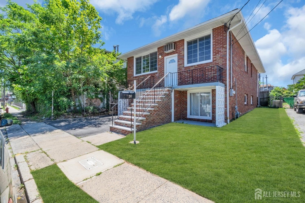 287 E Smith Street E - Photo 5