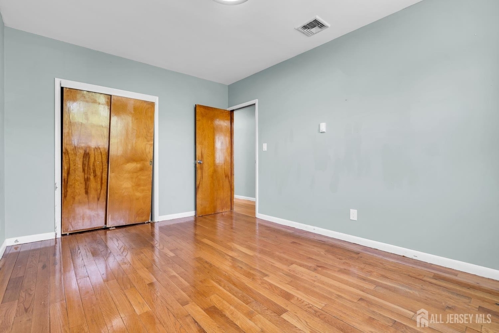 287 E Smith Street E - Photo 28
