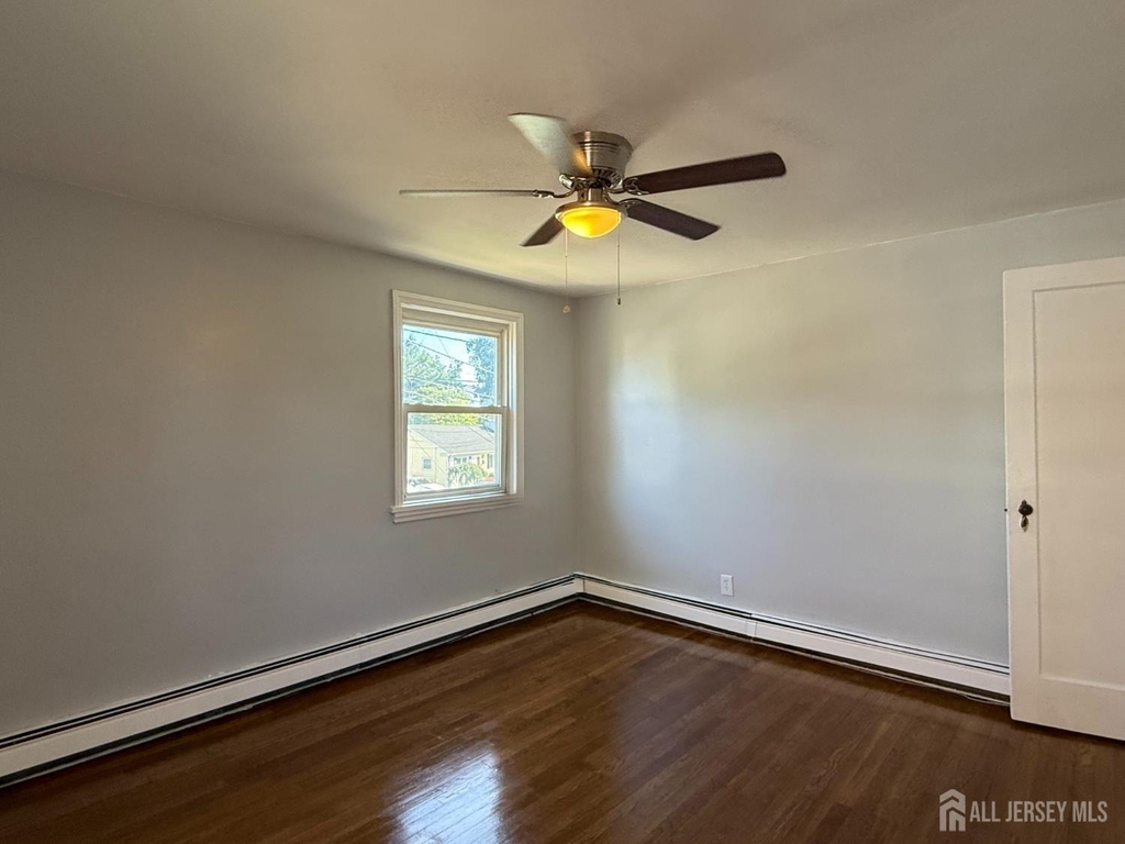 824 2nd Street - Photo 5