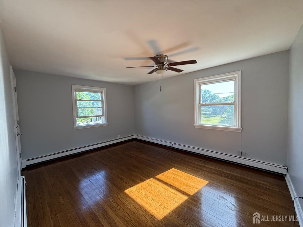 824 2nd Street - Photo 7