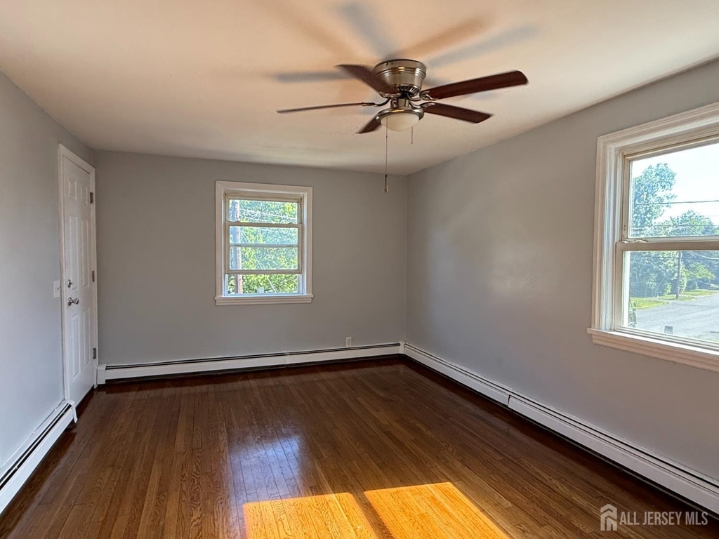 824 2nd Street - Photo 8