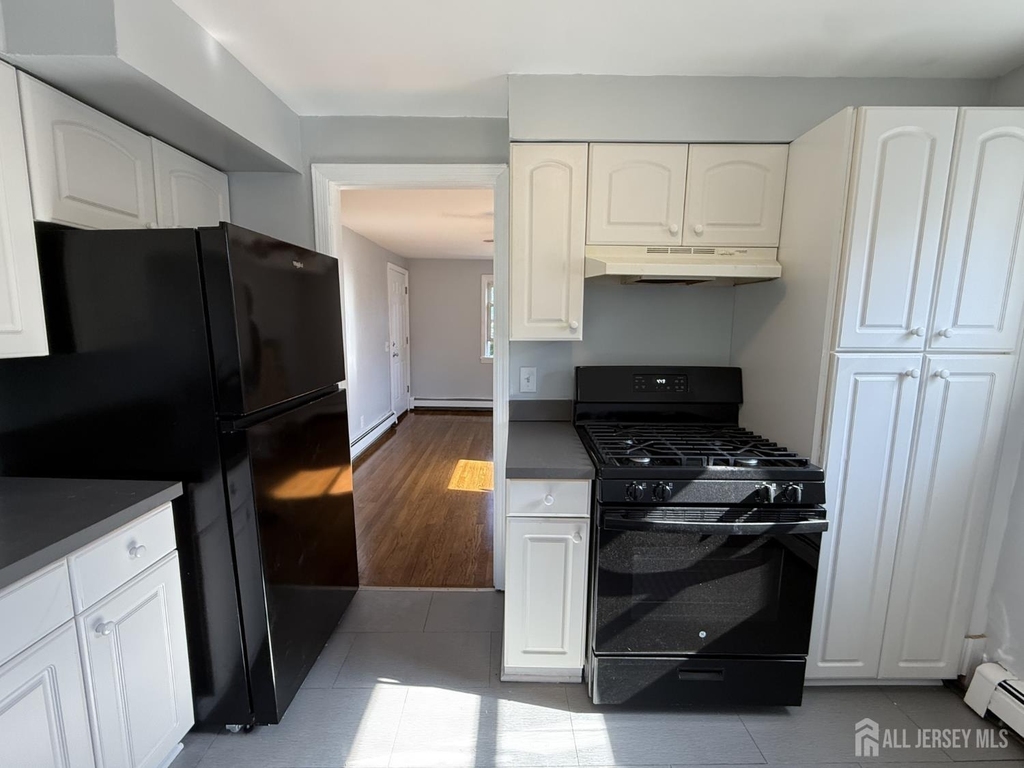 824 2nd Street - Photo 11