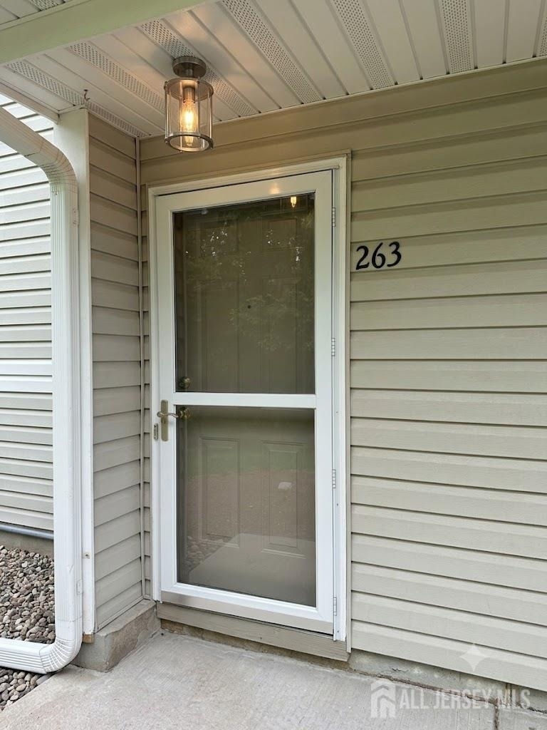 263 Prestwick Way - Photo 0