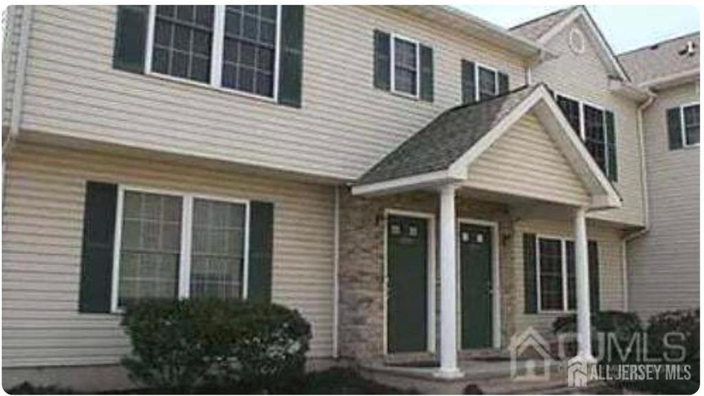 36-b 36 B Henry St Street - Photo 0