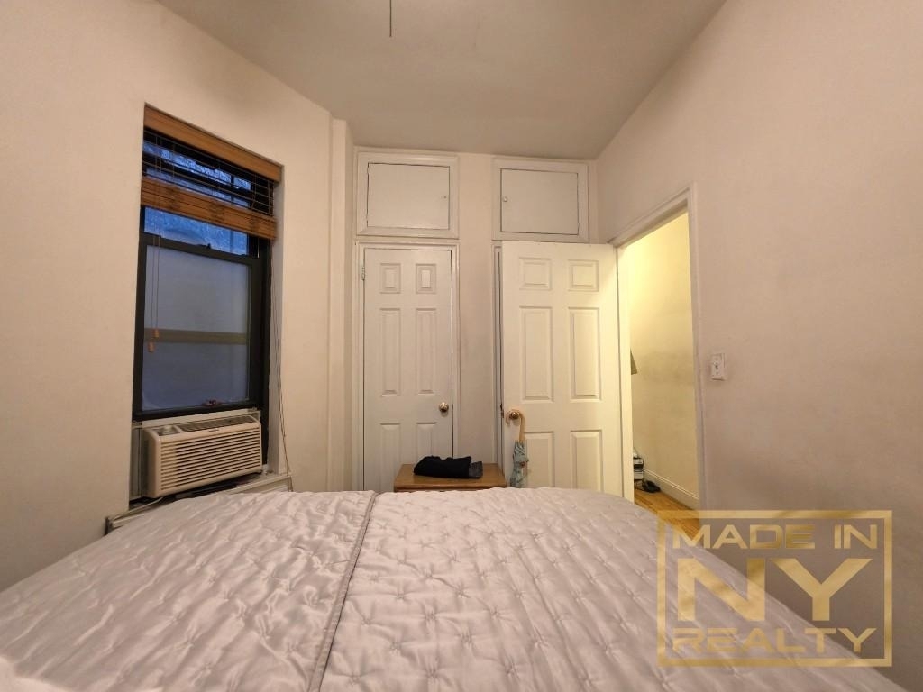 171 E 77th Street - Photo 7