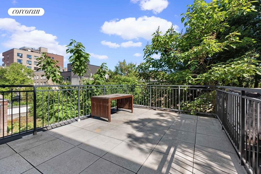 675 Lafayette Avenue - Photo 0