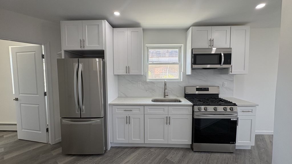 308 Beach 86th Street - Photo 4