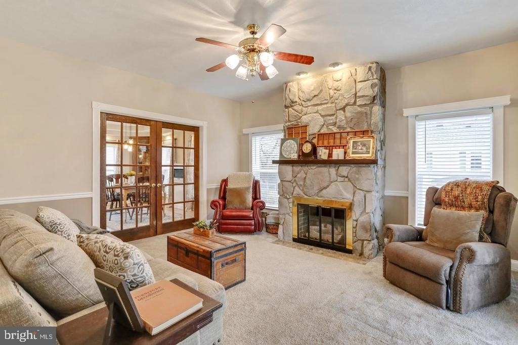 27 W 11th Street - Photo 14