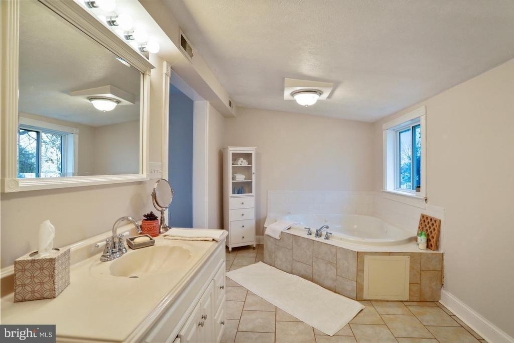 27 W 11th Street - Photo 29