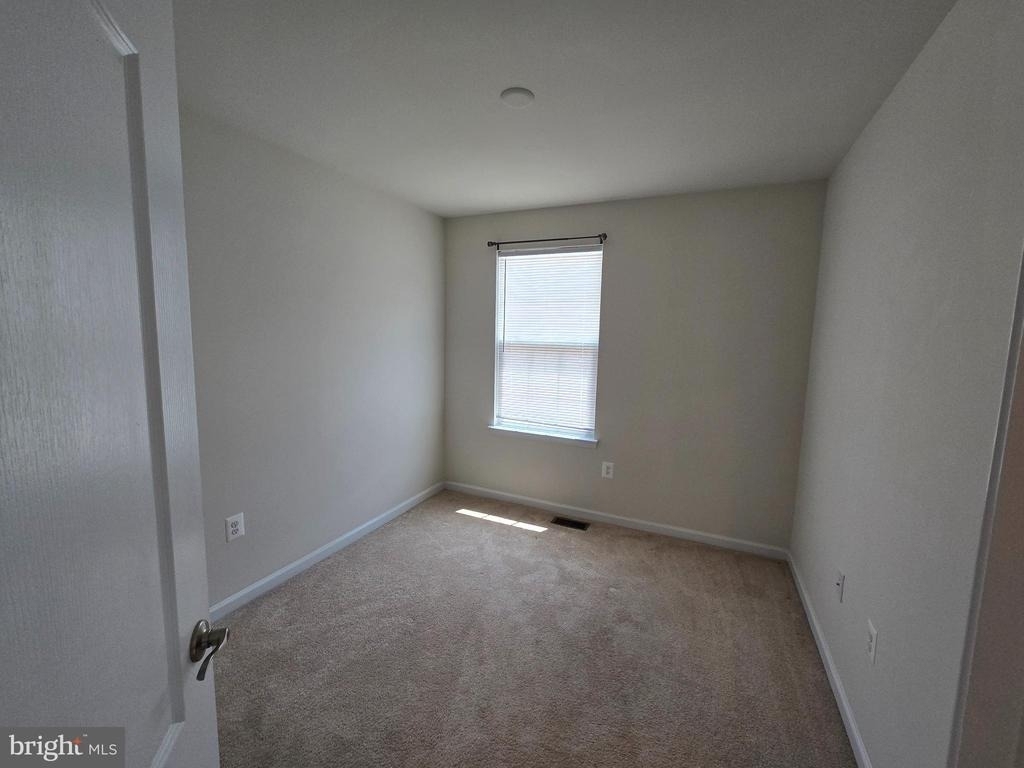 320 Tree Line Drive - Photo 11