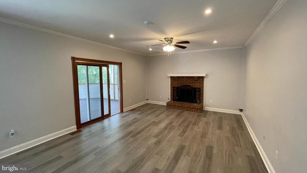 31 Ballantrae Court - Photo 6