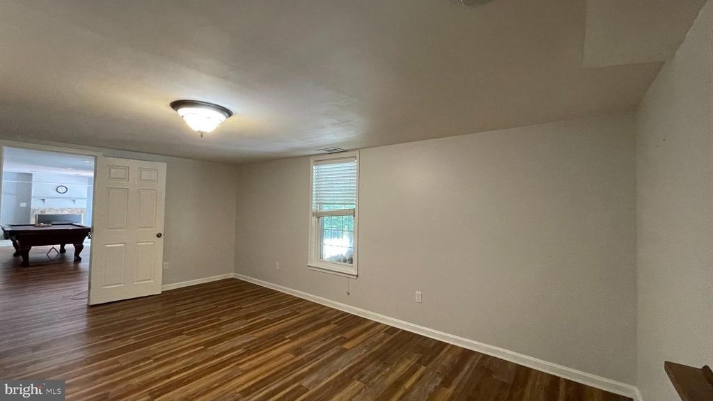 31 Ballantrae Court - Photo 30