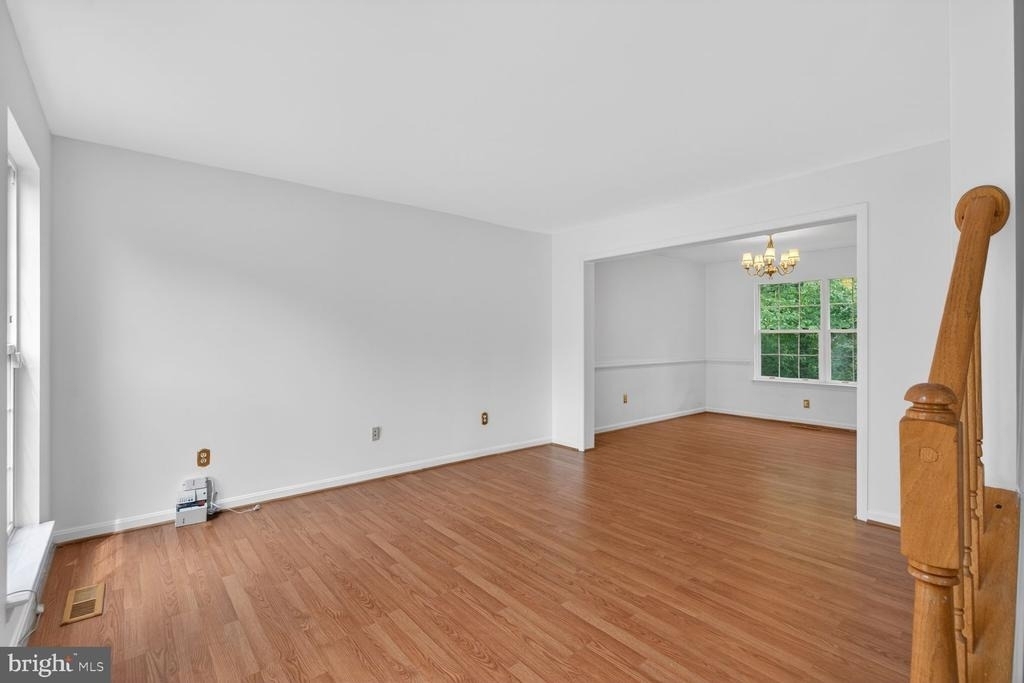 10545 Winged Elm Circle - Photo 9