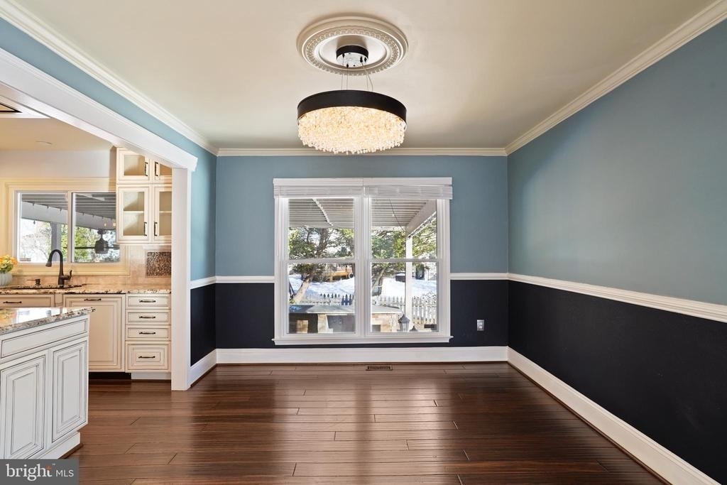 10865 Monticello Court - Photo 4