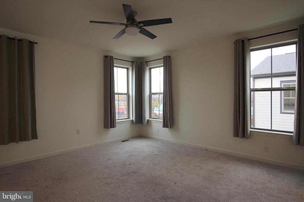 45942 Raven Terrace - Photo 27