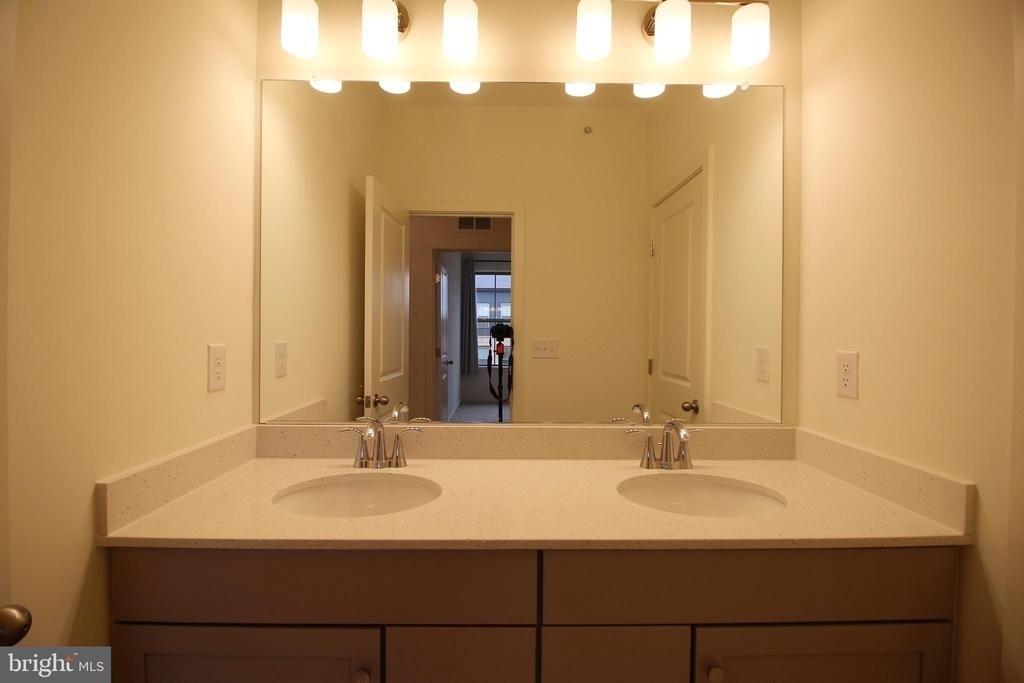 45942 Raven Terrace - Photo 18