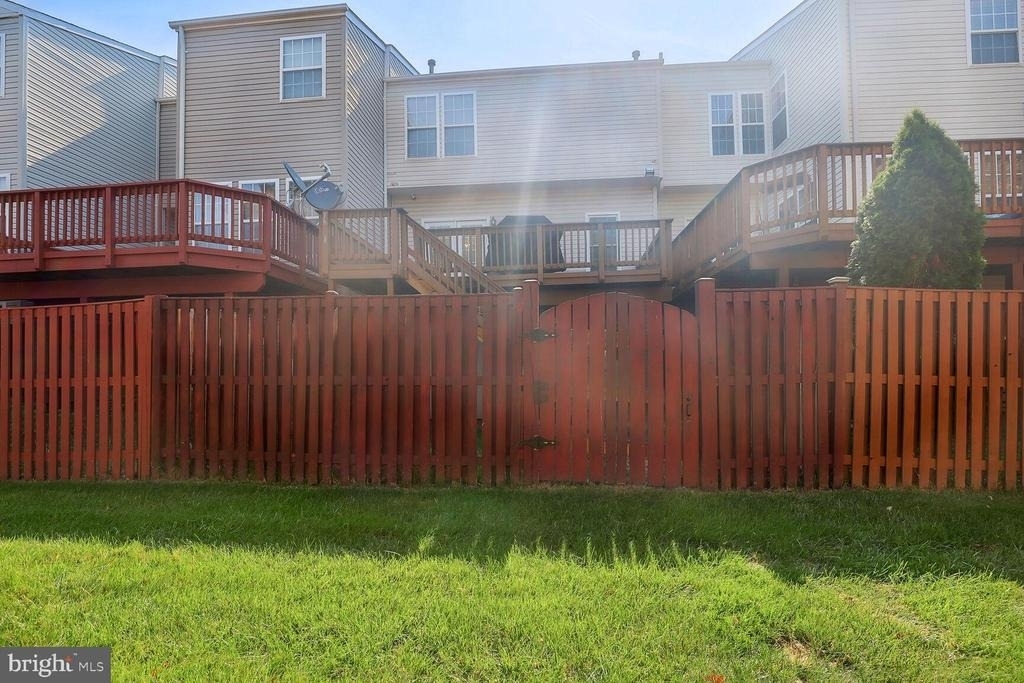 26119 Lands End Drive - Photo 15