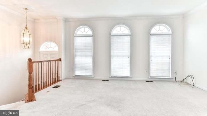 21759 Ladyslipper Square - Photo 4