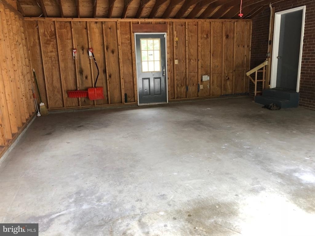 2271 Providence Street - Photo 20