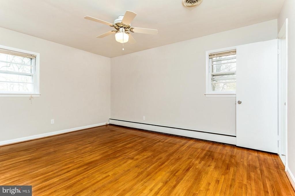 2271 Providence Street - Photo 7