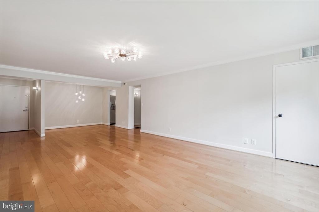 7621 Tremayne Place - Photo 3