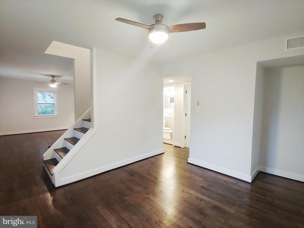2510 Jamaica Drive - Photo 10