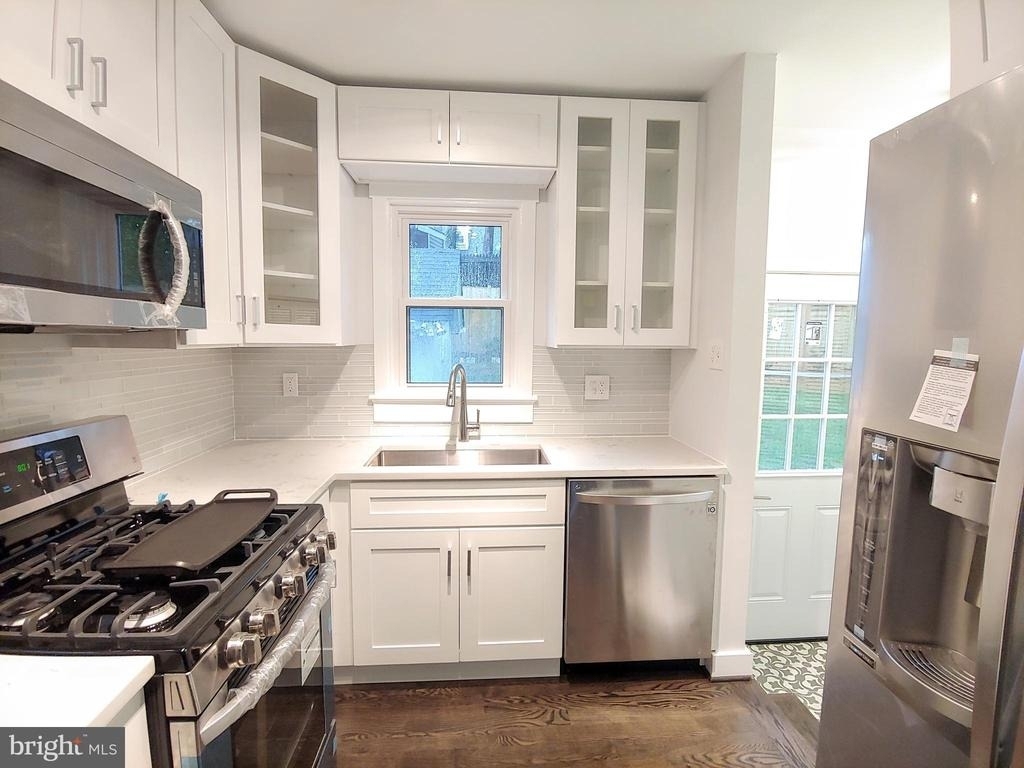 2510 Jamaica Drive - Photo 5