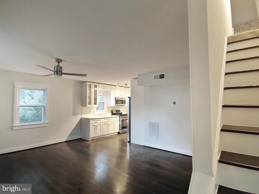2510 Jamaica Drive - Photo 9