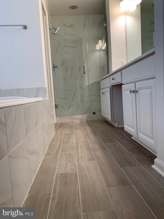 11519 Waterhaven Court - Photo 10