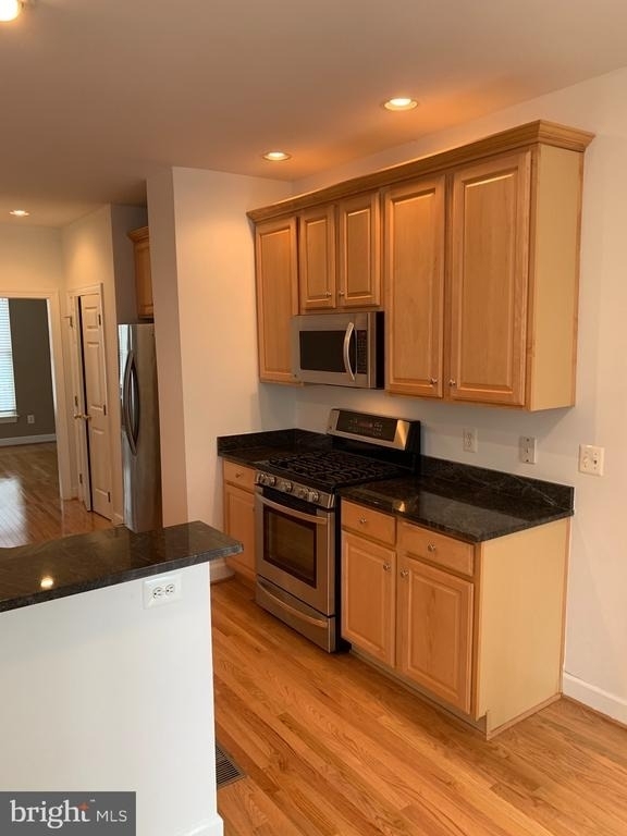 11519 Waterhaven Court - Photo 7