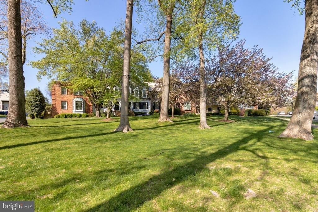 6806 Melrose Drive - Photo 50