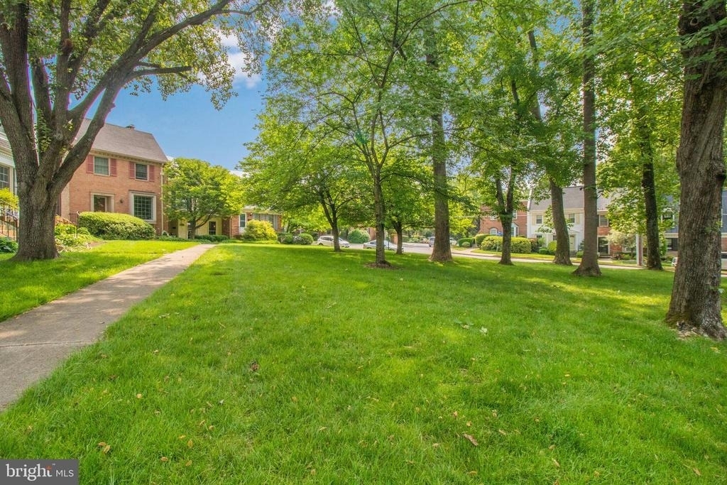 6806 Melrose Drive - Photo 51