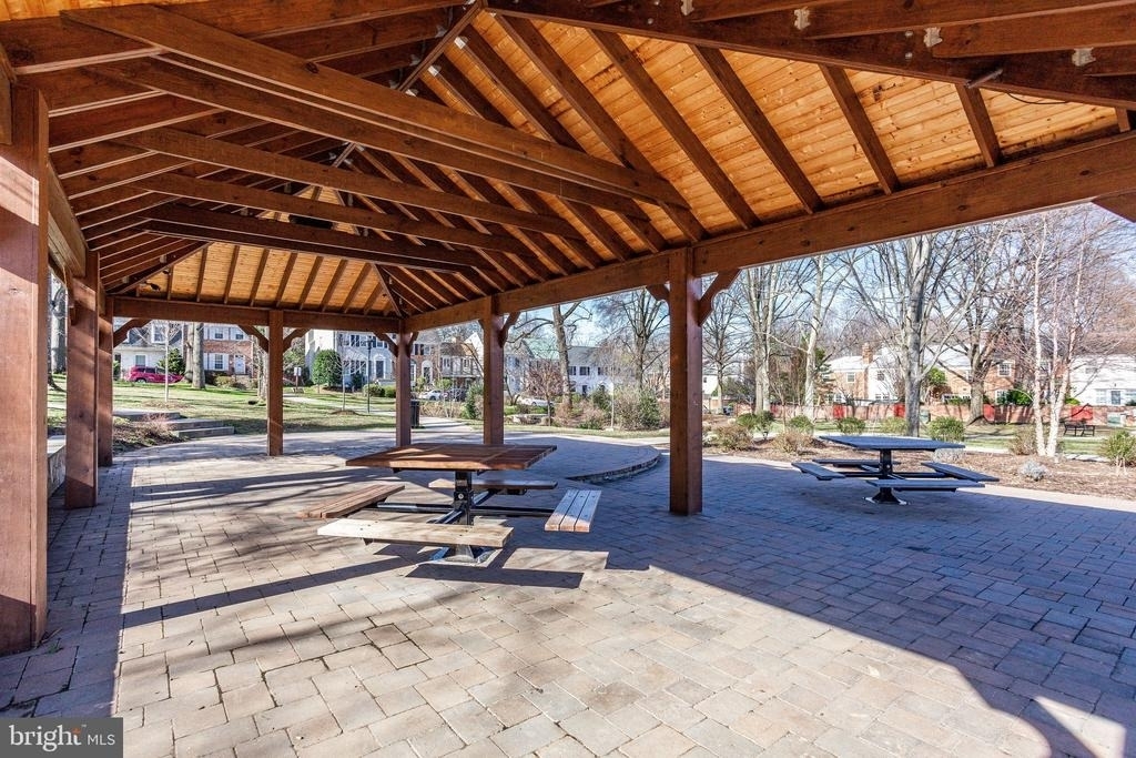 6806 Melrose Drive - Photo 45