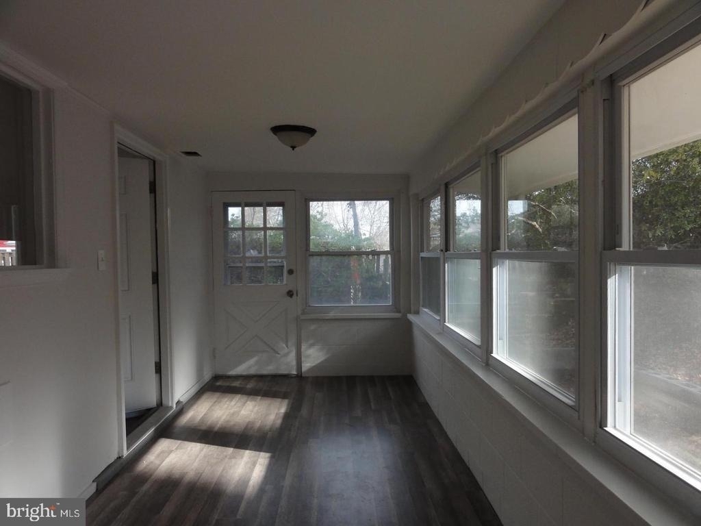 7029 Woodley Lane - Photo 20