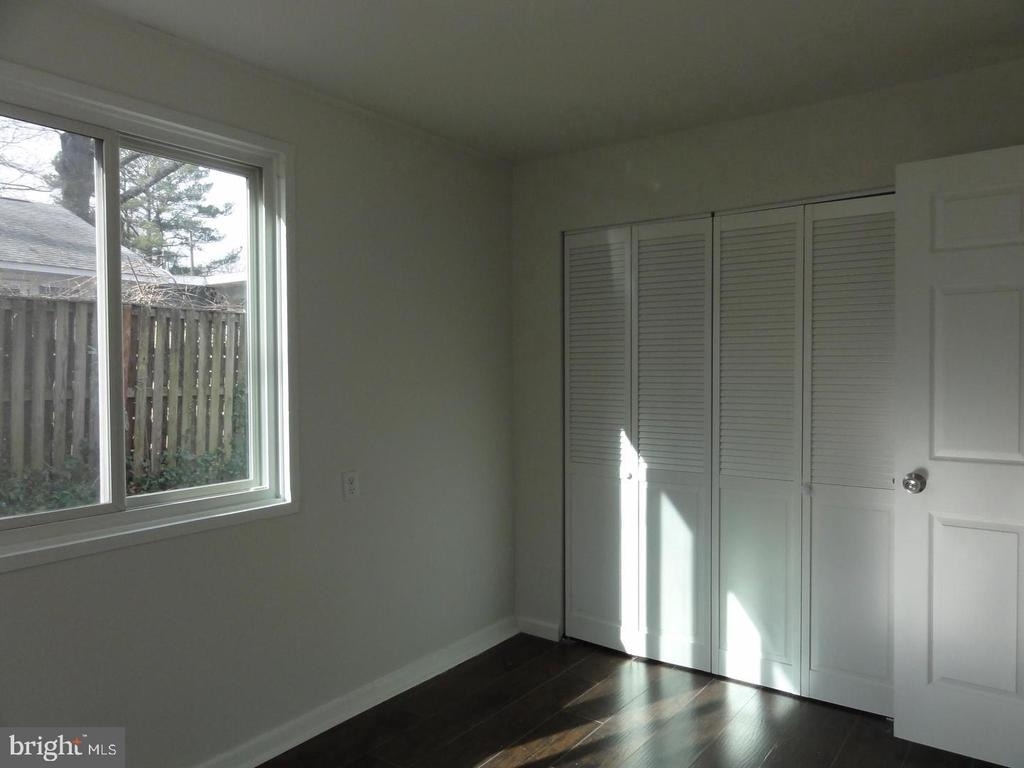7029 Woodley Lane - Photo 12