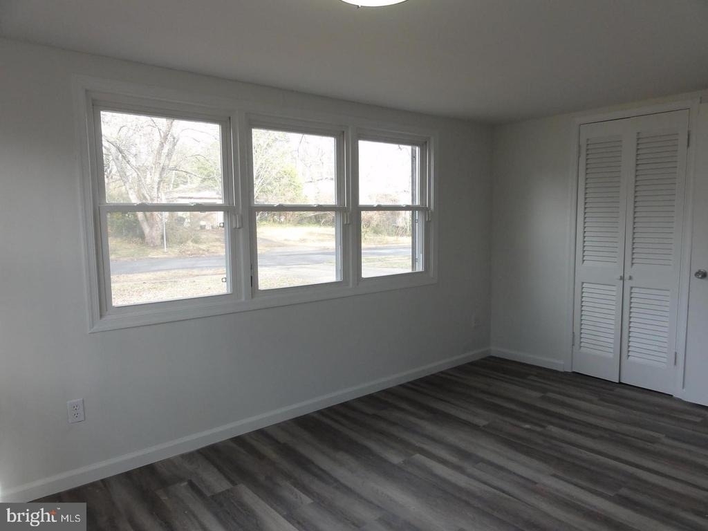 7029 Woodley Lane - Photo 15