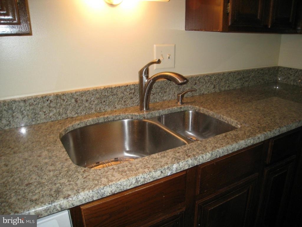 2125 Preston Square Court - Photo 7