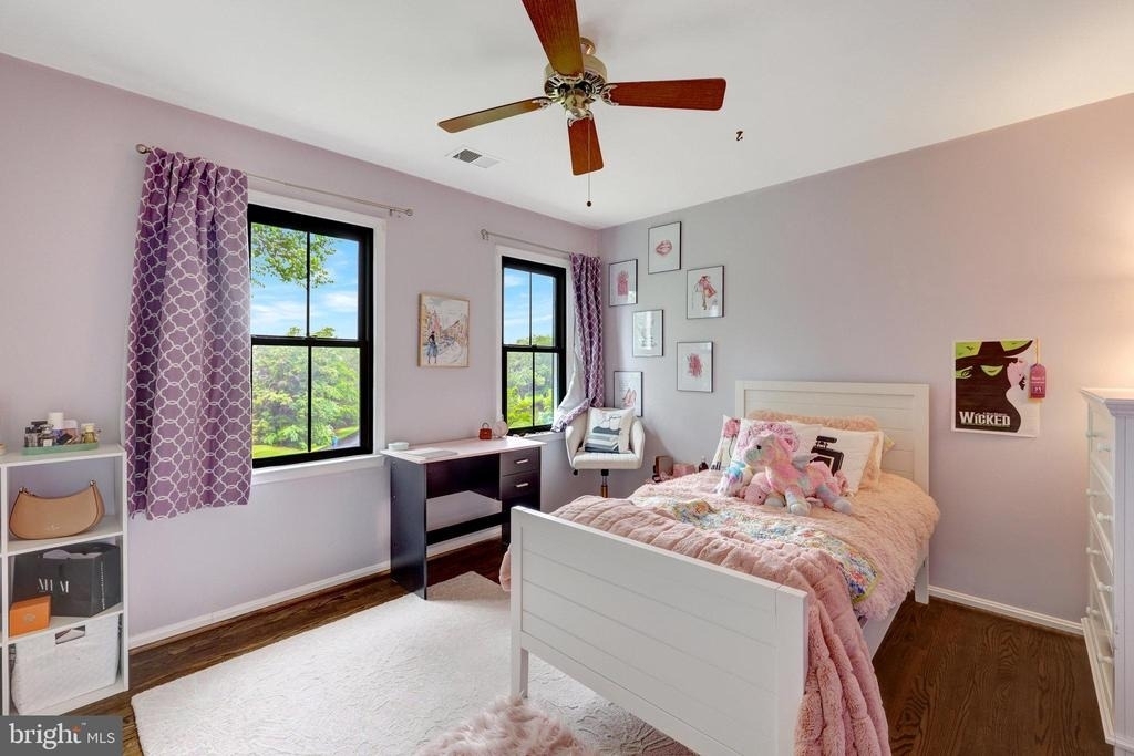 10904 Belgravia Court - Photo 27