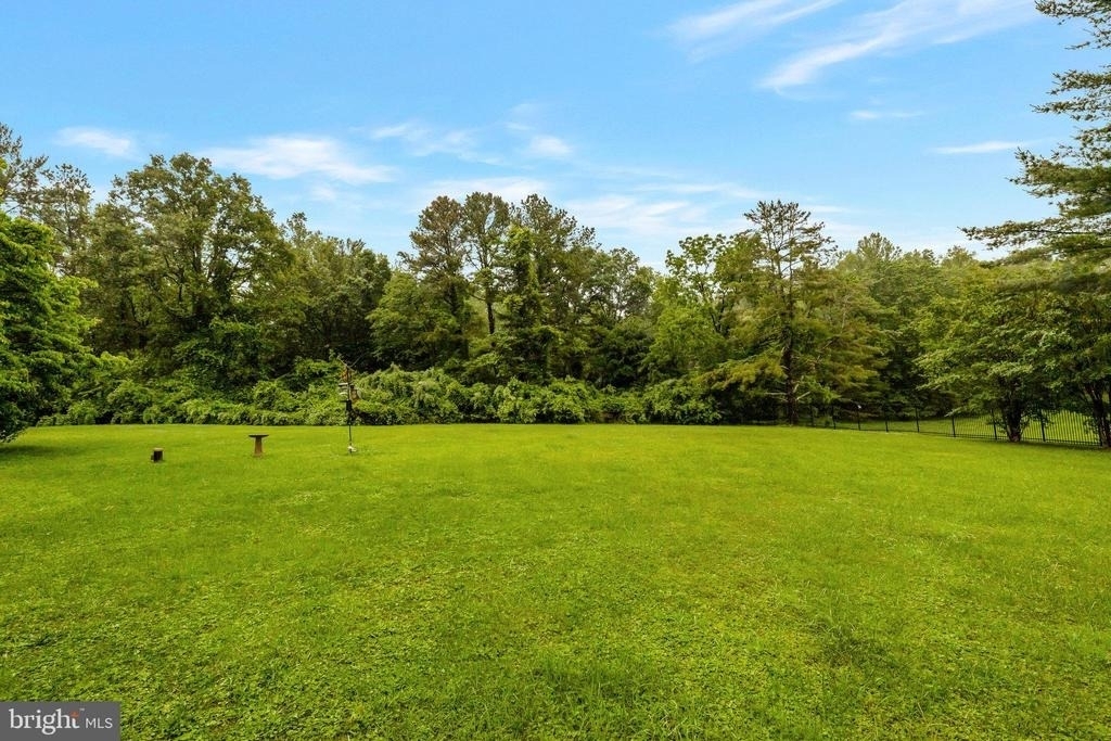 10904 Belgravia Court - Photo 39