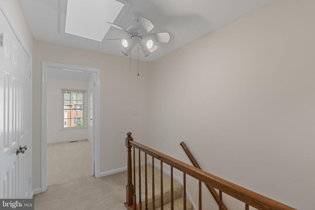 6860 Williamsburg Pond Court - Photo 19